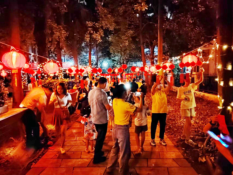 中秋節猜燈謎 (3).jpg 中秋節猜燈謎 (3).jpg