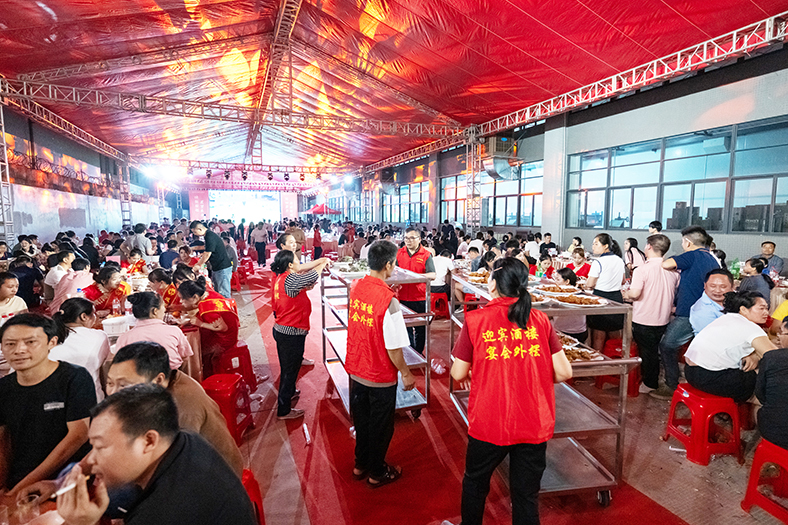 4.26宴會(1).jpg 4.26宴會(1).jpg