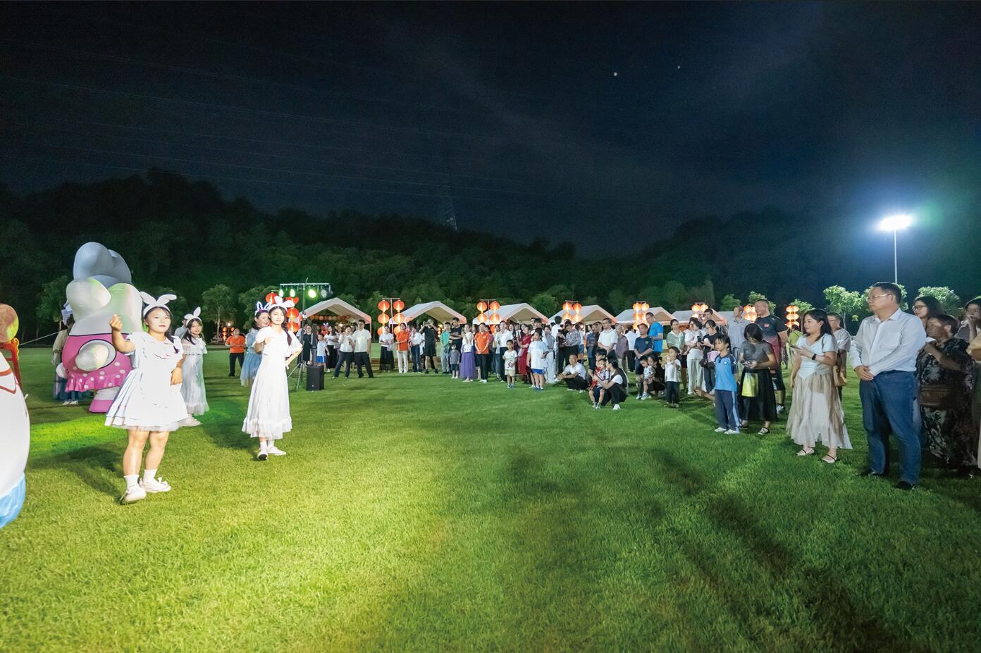 中秋晚會3.jpg 中秋晚會3.jpg